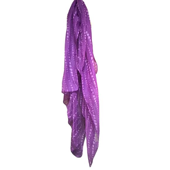 Me to We Purple and White Dotted Scarf 70 x 40 - Picture 2 of 6